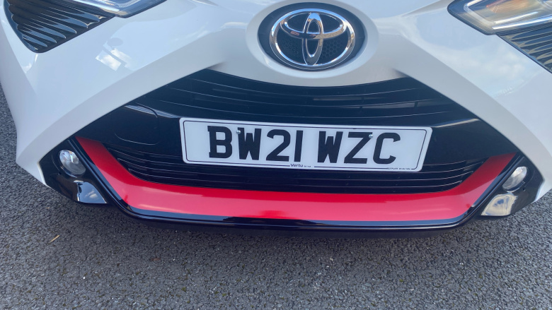 Toyota Aygo 1.0 VVT-i X-Trend TSS 5dr x-shift Petrol Hatchback